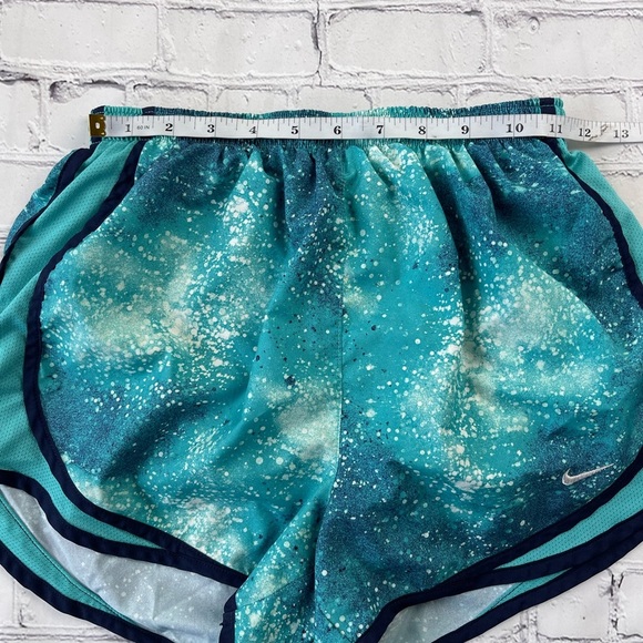 Nike Woman’s Dri-Fit Running shorts size XS Teal color - Picture 4 of 10